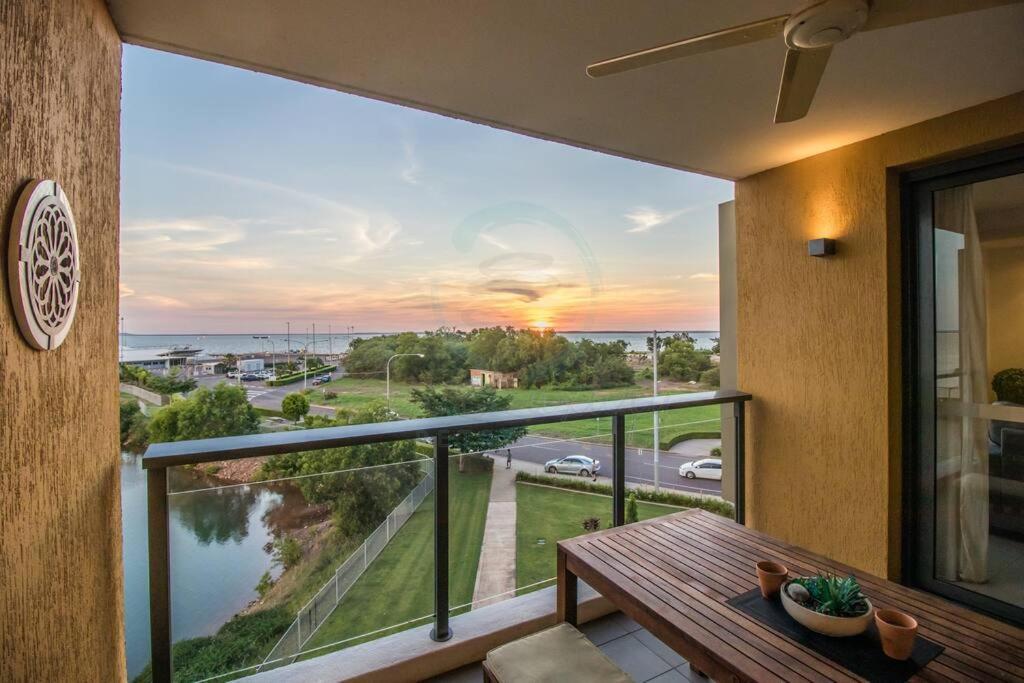 Zen By The Ocean - 1-br Executive Biz Retreat Apartment Darwin